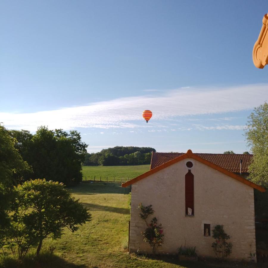 Au Repos Des Elfes Vila Braye-sous-Faye Exterior foto