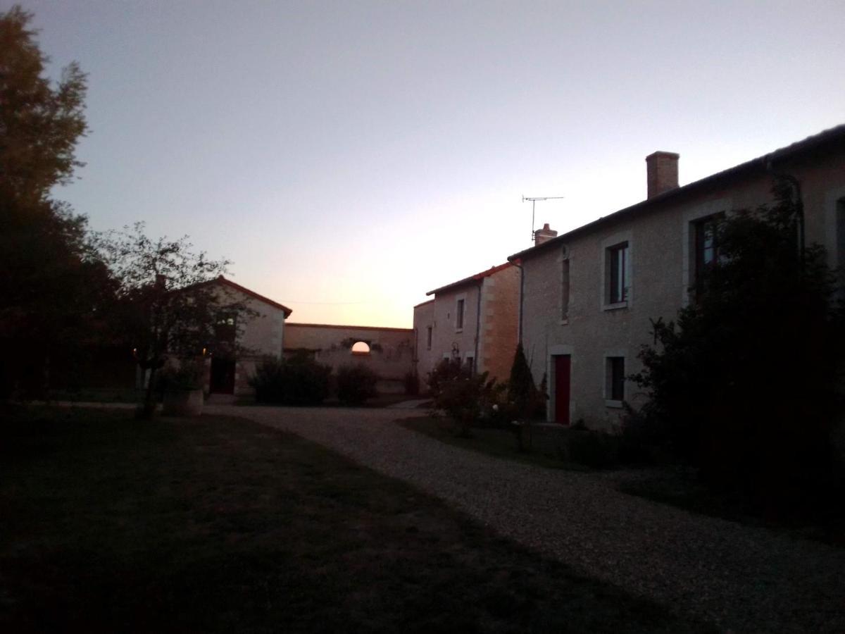 Au Repos Des Elfes Vila Braye-sous-Faye Exterior foto
