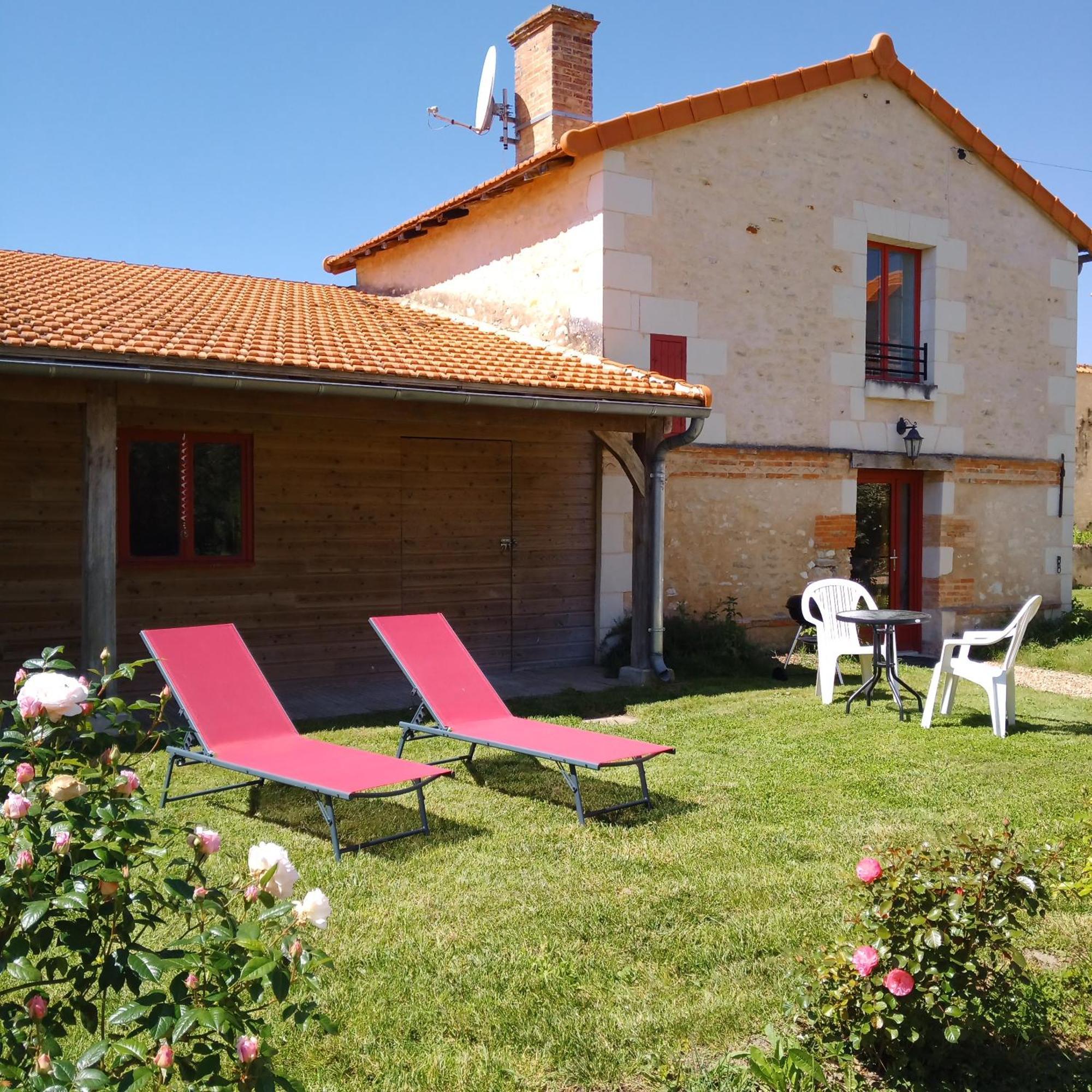Au Repos Des Elfes Vila Braye-sous-Faye Exterior foto