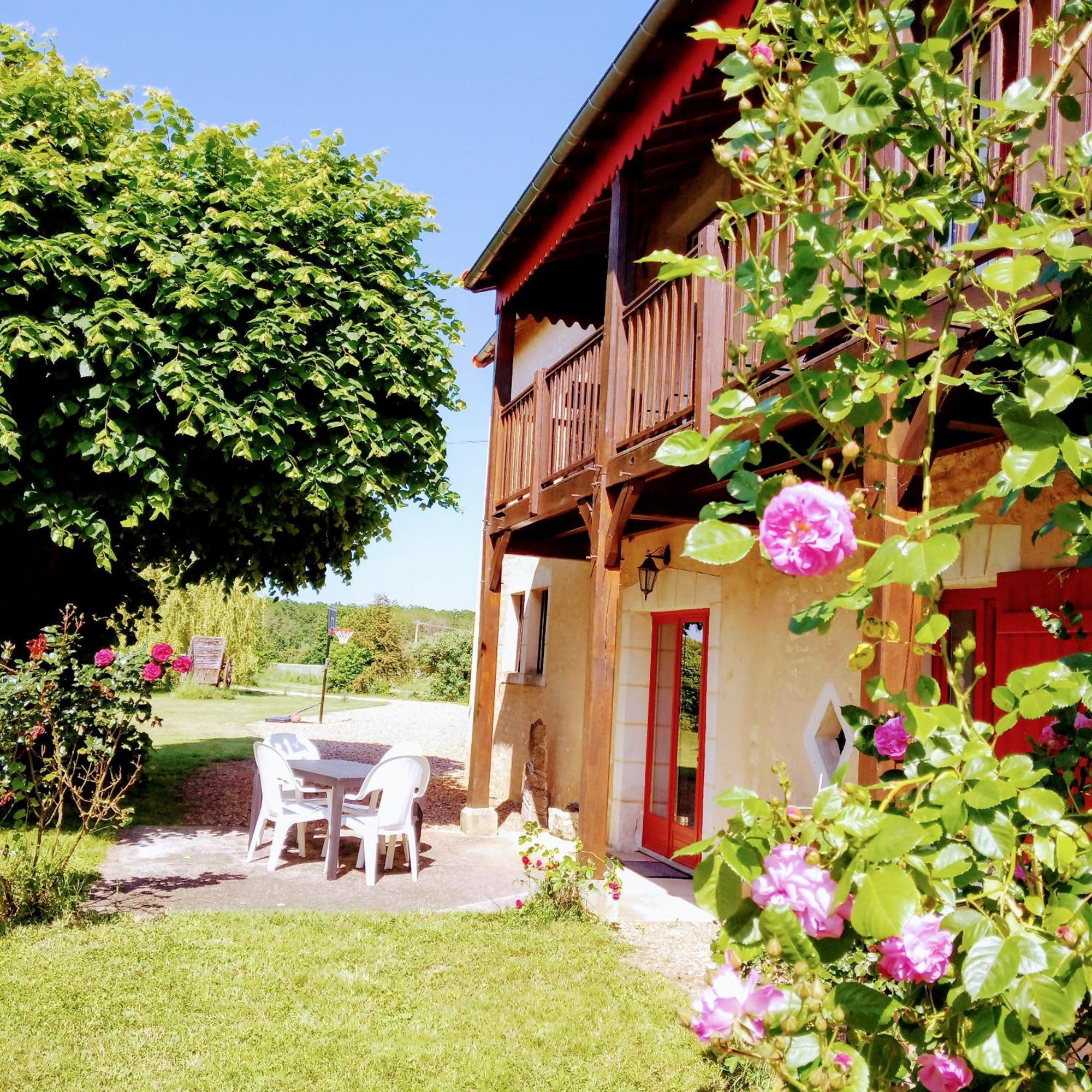 Au Repos Des Elfes Vila Braye-sous-Faye Exterior foto